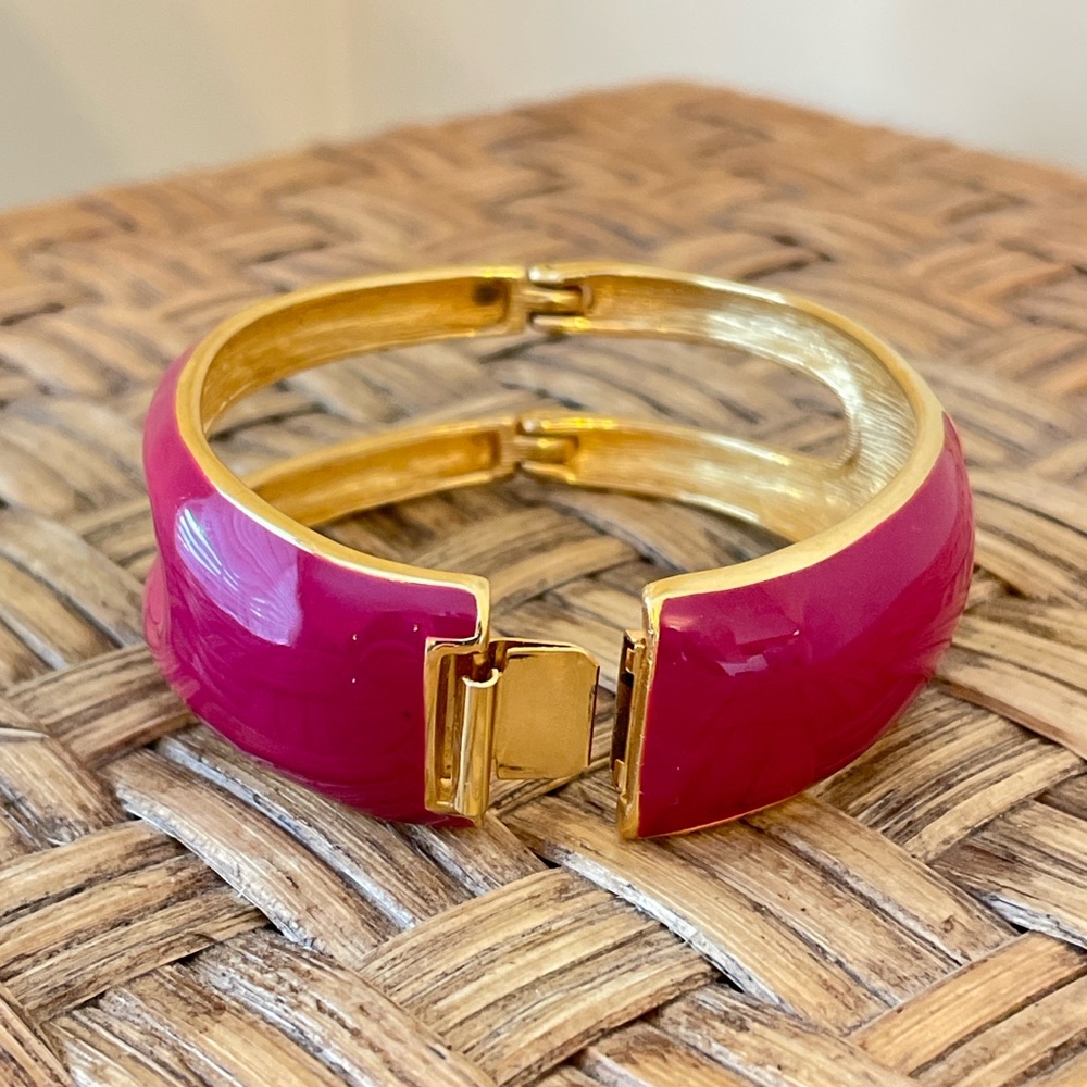 Vintage Monet Gold and Pink Clamper Bangle Bracelet - Picture 7 of 13